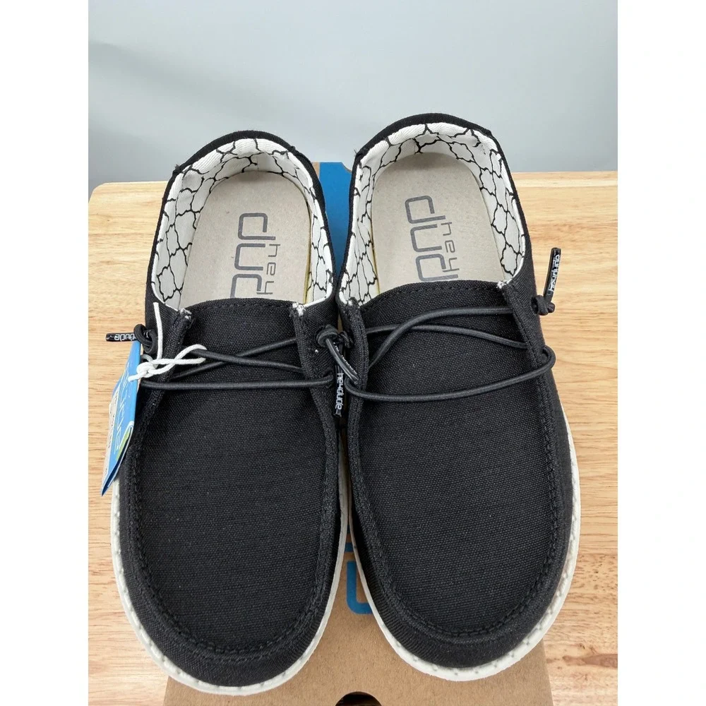 NWT Hey Dude Wendy Youth Linen Black Slip On Loafers Lightweight Kids Shoes K12